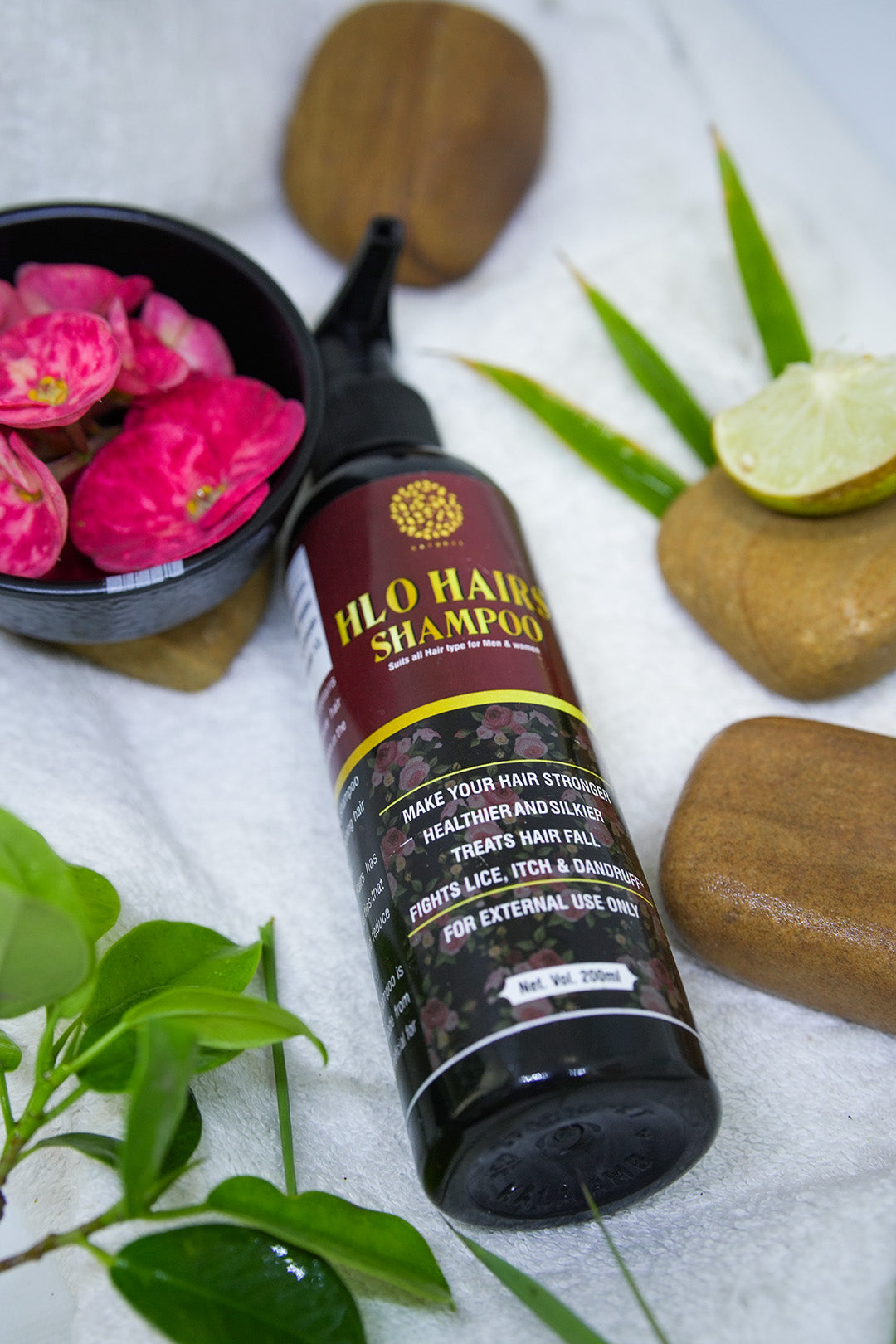 HloHair Vitalizing Shampoo